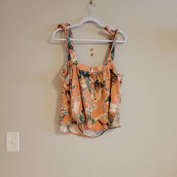 A.N.A. Tropical Tie Crop Top - Picture 2 of 10